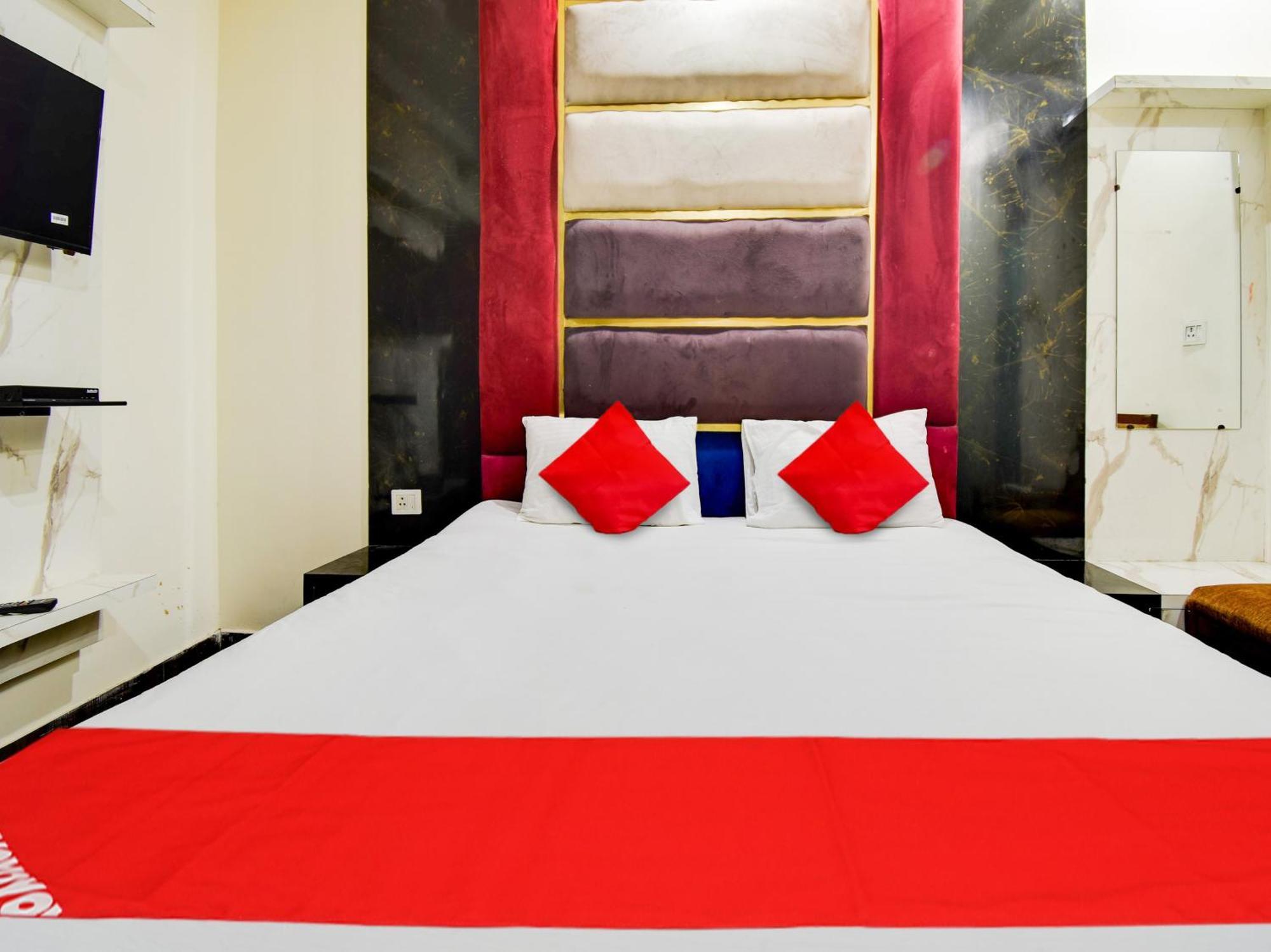 Hotel O Double Rr 新德里 外观 照片